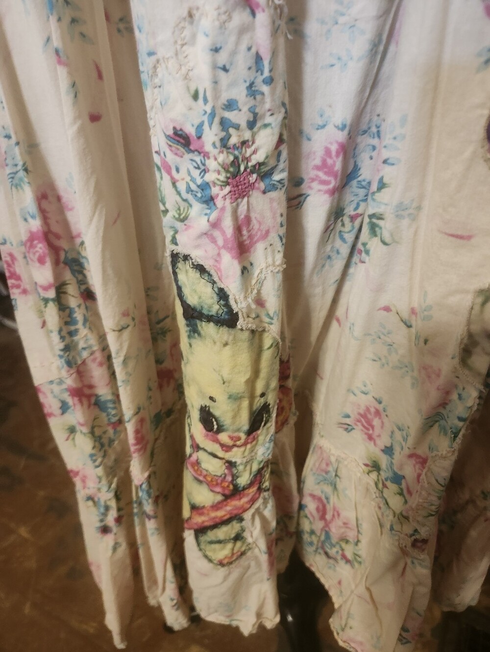 Magnolia Pearl Cotton Appliqued Dress - Picture 6 of 10